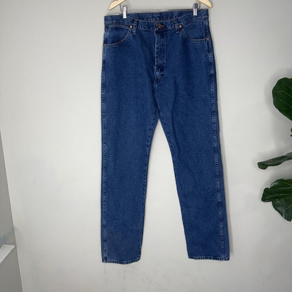 Wrangler Cowboy Cut Men’s Jeans NWT 36 X 38 Straight Leg Classic Logo VTG Style
